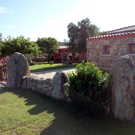 Turismo Rurale L'Agliuledda Villa Sant'Antonio di Gallura Bagian luar foto
