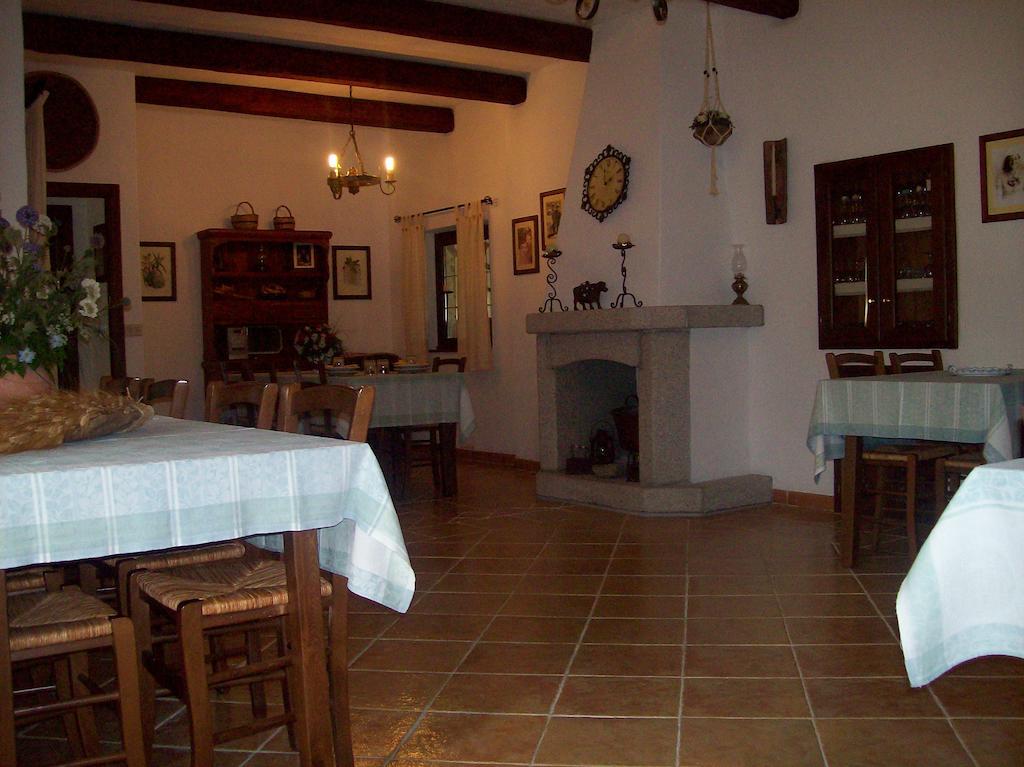 Turismo Rurale L'Agliuledda Villa Sant'Antonio di Gallura Bagian luar foto