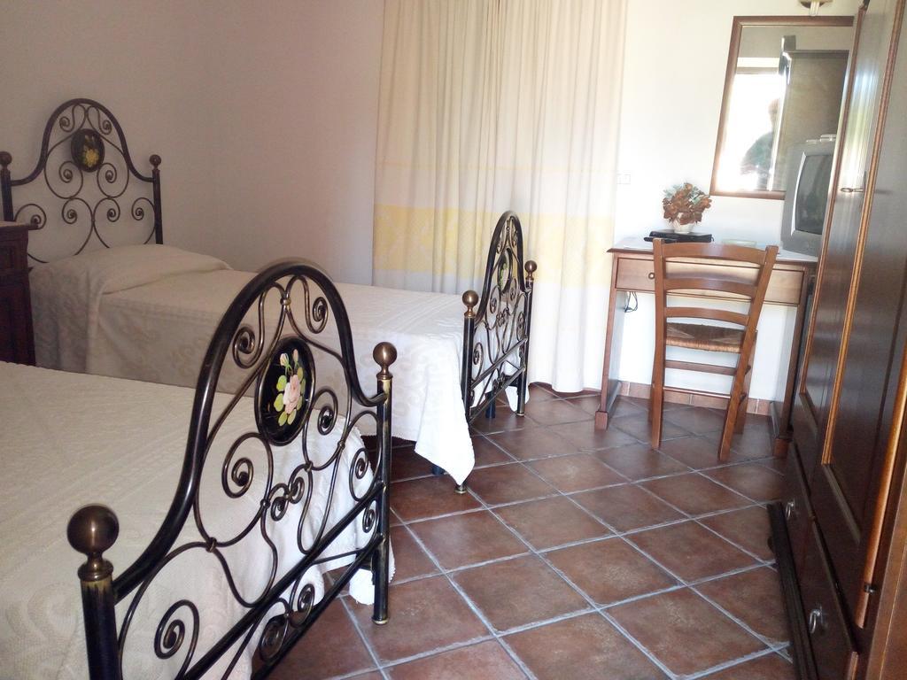 Turismo Rurale L'Agliuledda Villa Sant'Antonio di Gallura Bagian luar foto