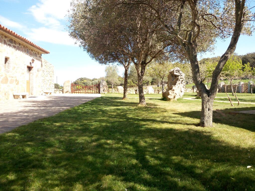 Turismo Rurale L'Agliuledda Villa Sant'Antonio di Gallura Bagian luar foto