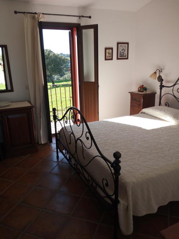 Turismo Rurale L'Agliuledda Villa Sant'Antonio di Gallura Bagian luar foto